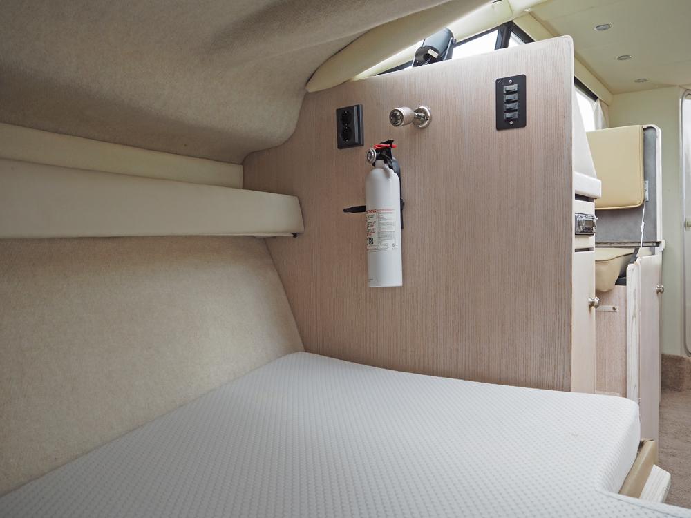 Fore ship, Accommodation